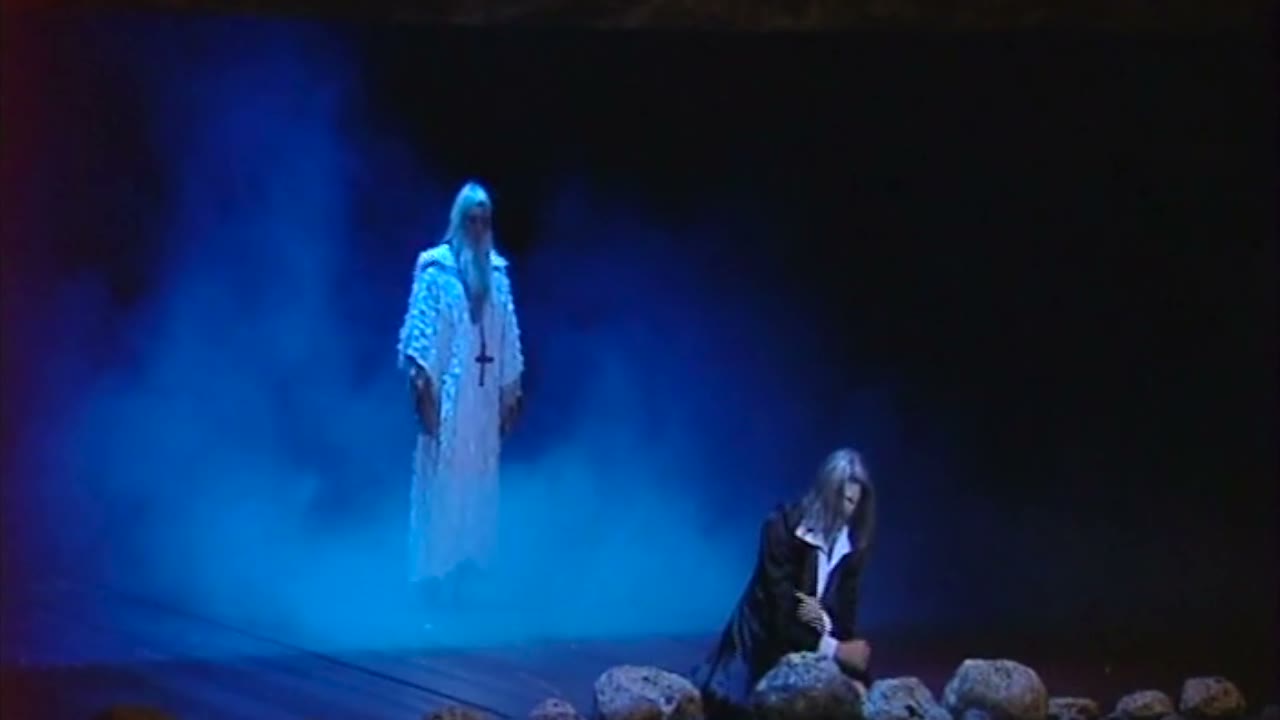 Archivní snímek z inscenace Monte Cristo, 2000